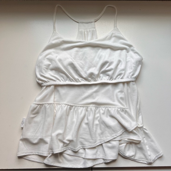 Copper Key Ruffle Bottom Shirt - Picture 7 of 7